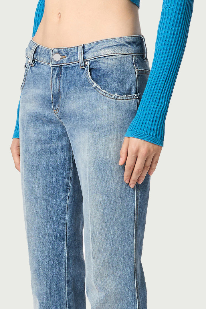 MEDIUM WASH BELL BOTTOM JEANS