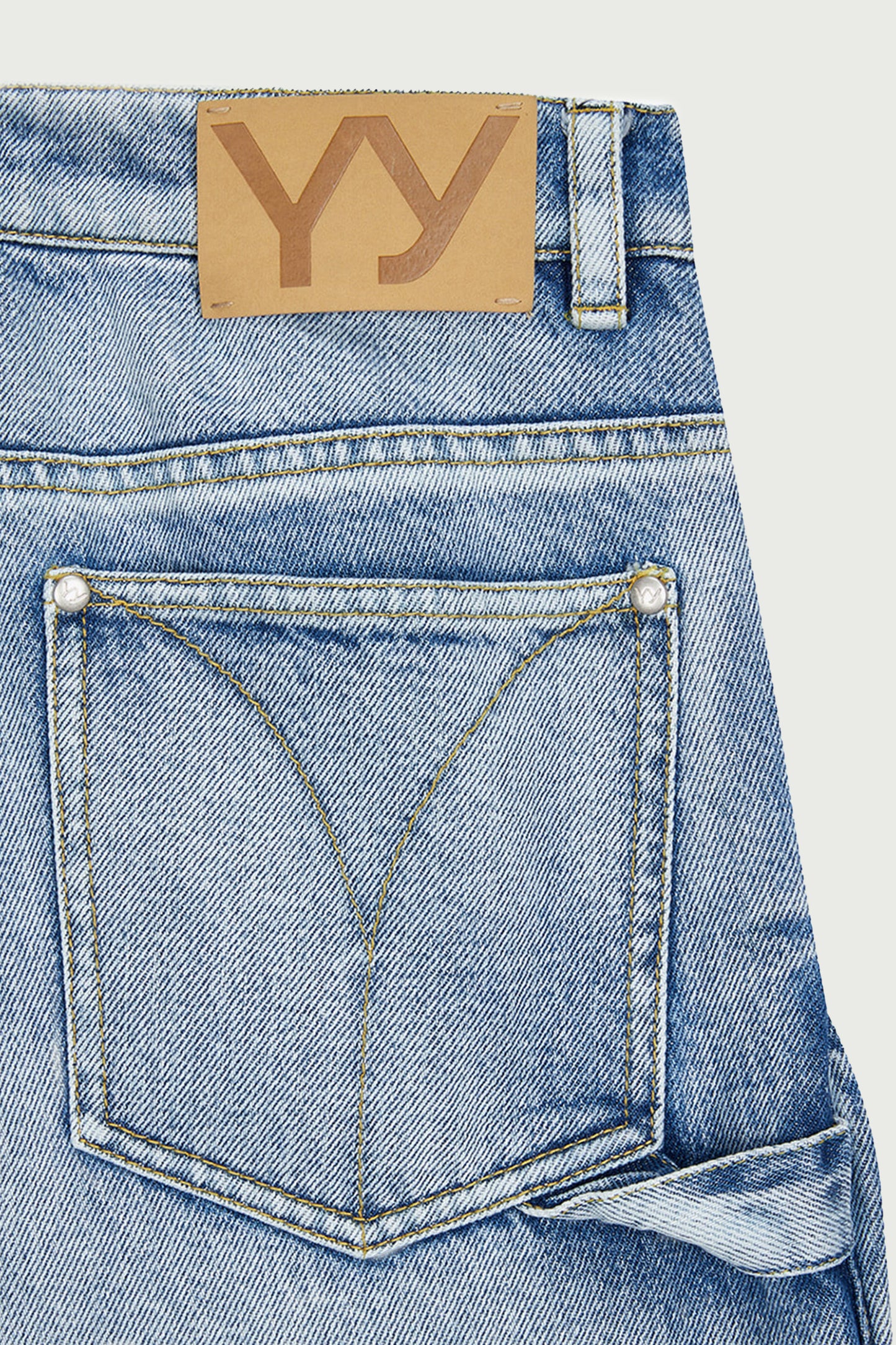 CARGO POCKET JEAN