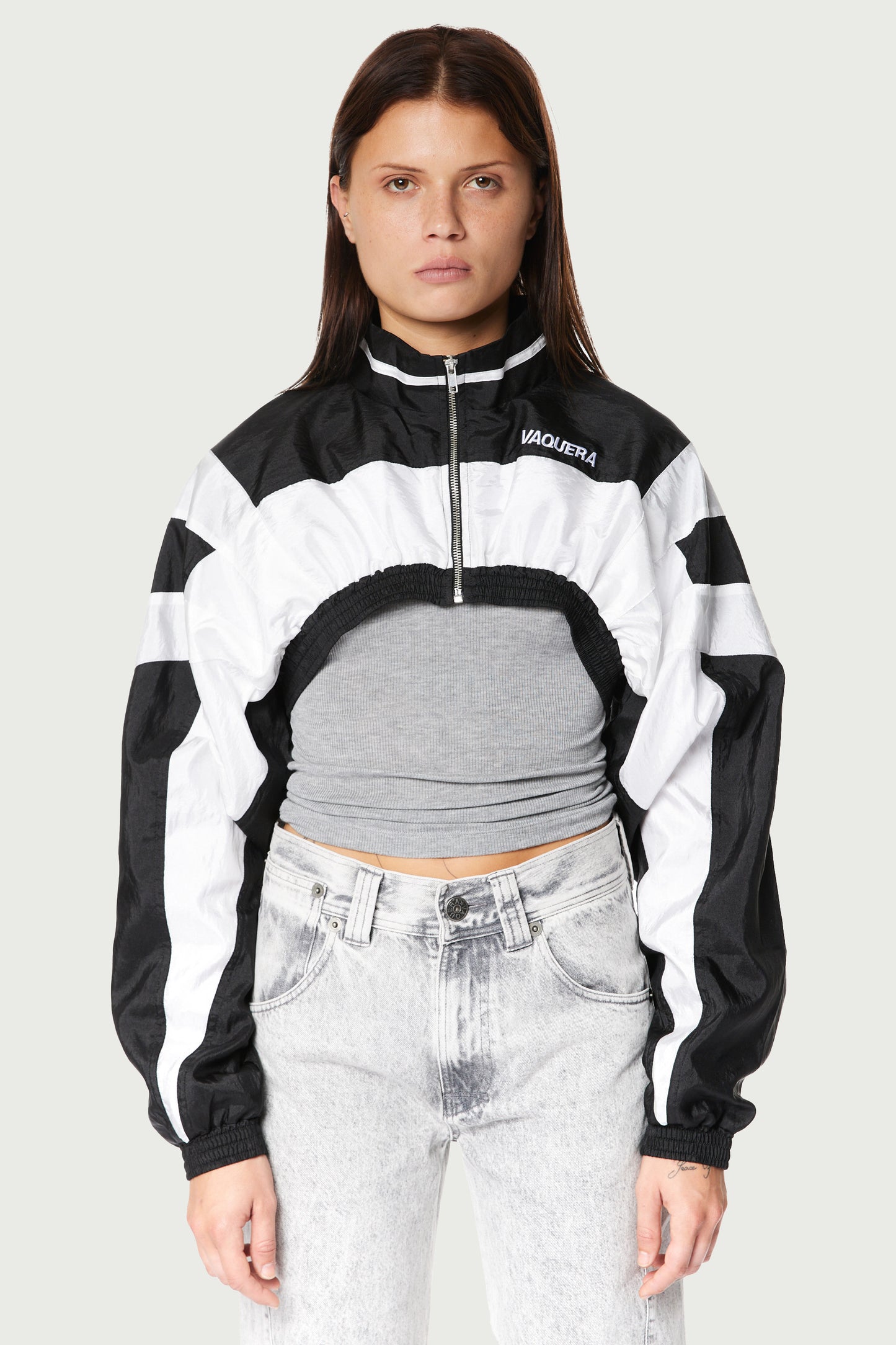 WOMEN'S CROPPED WINDBREAKER